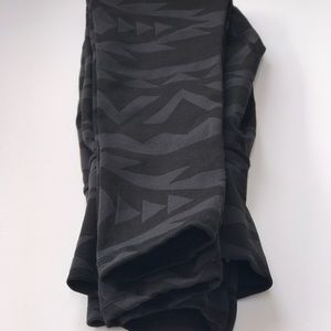 FitFit Frey on Black Tribal Print Leggings